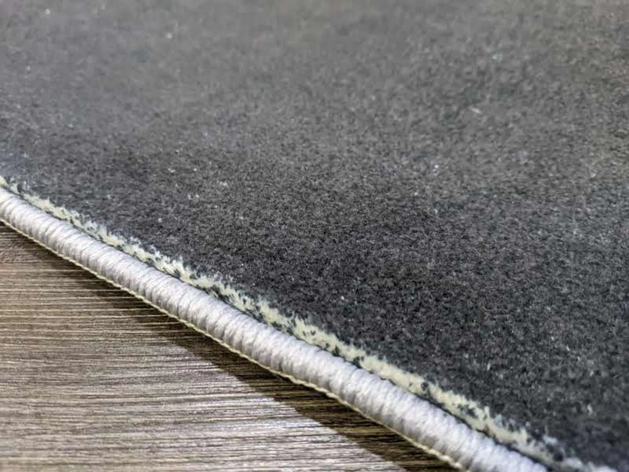 18 Meeno 67 cm Wide