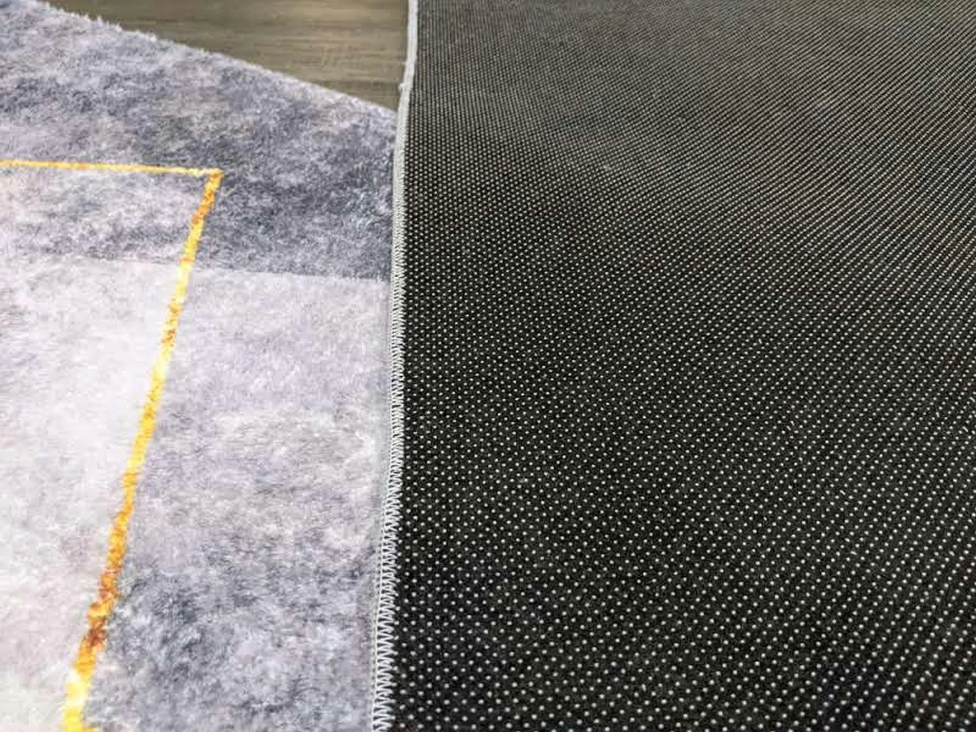 Meeno 67 cm Wide